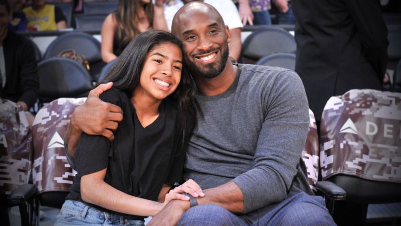 kobe bryant dan putrinya (deadline com)