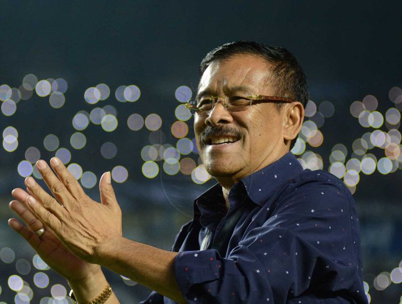 umuh muchtar (persib co id)