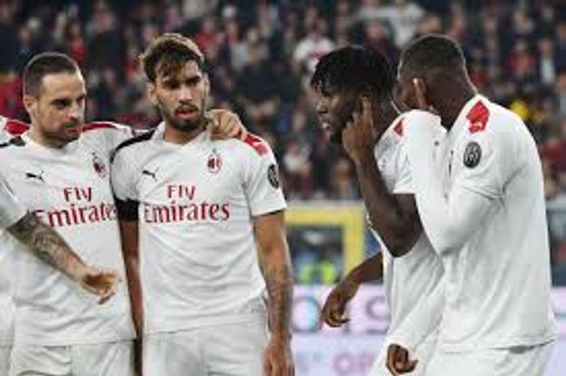 Milan (theacmilanoffside)