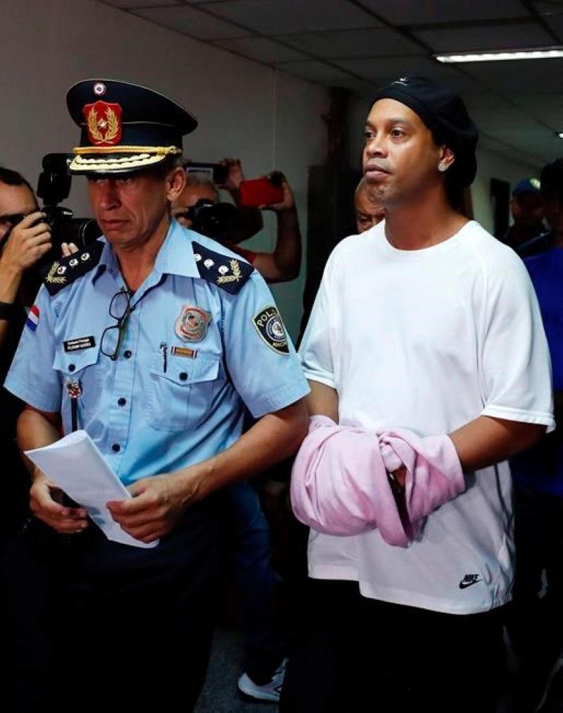 ronaldinho (colonist com)