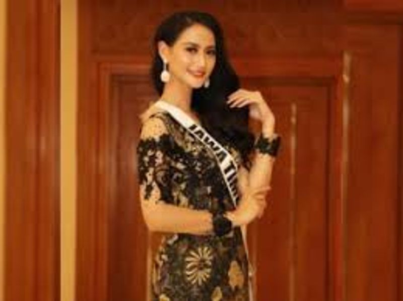 ayu maulida