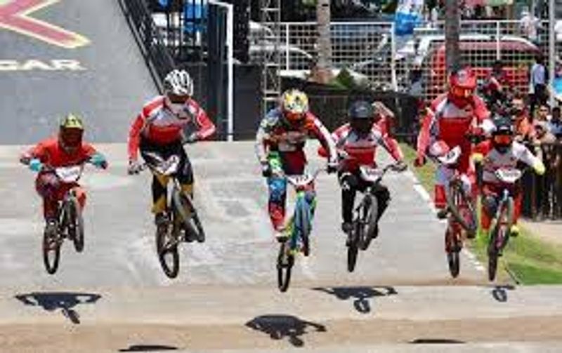 kejuaraan BMX (krakatauradio com)