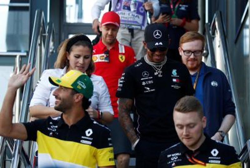 lewis hamilton (qz com)