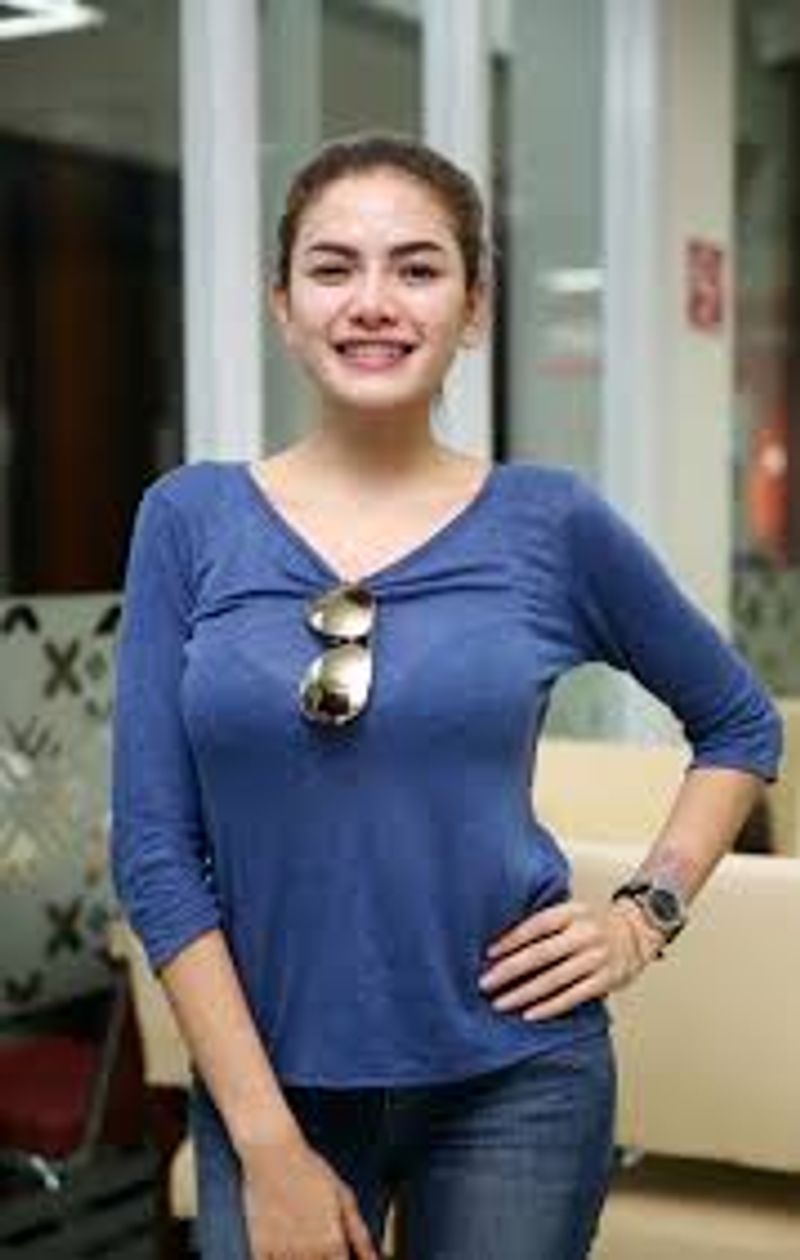 nikita mirzani (acehimage com)
