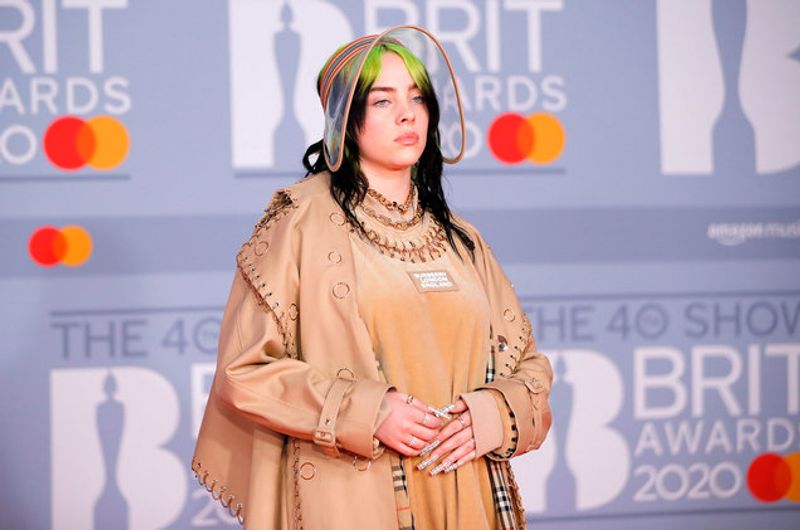 billie-eilish (billboard com)