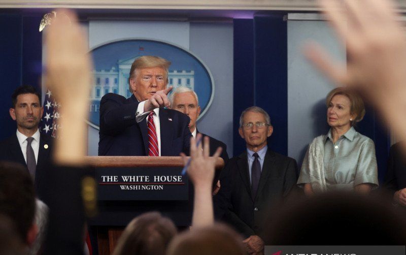 antarafoto-us-trump-corona