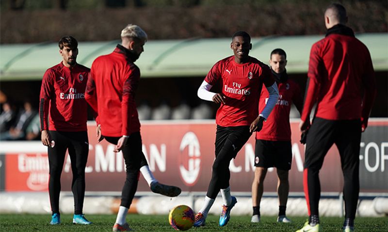 AC Milan (acmilan com)