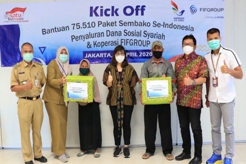 fifgroup-salurkan-bantuan-rp14-miliar-untuk-masyarakat-terdampak-covid-19-kup