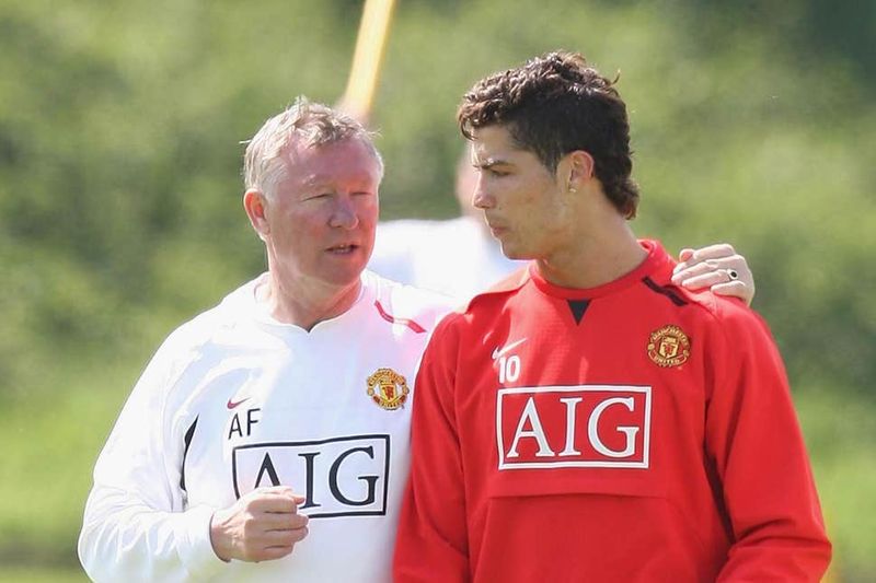 alex fersuon dan ronaldo (standard co uk)