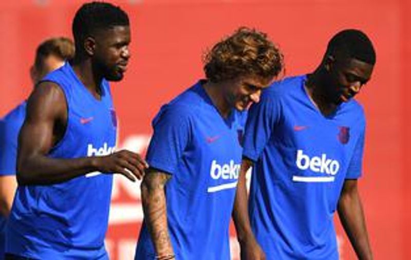 Pemain Barcelona berlatih (beinsports com)