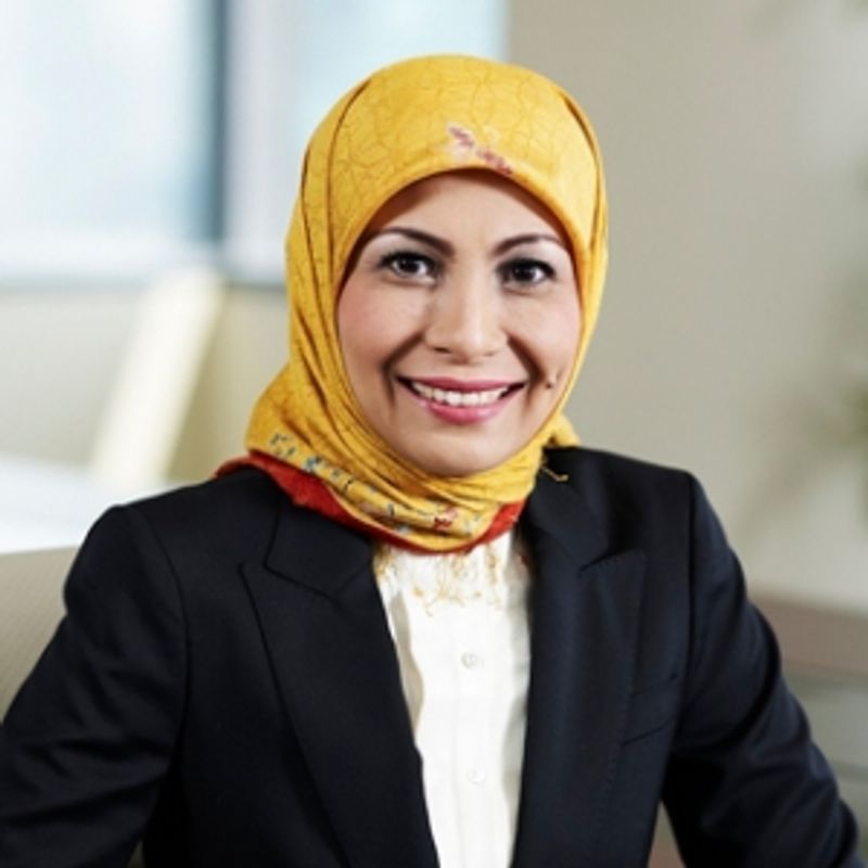 Sinthya Roesly