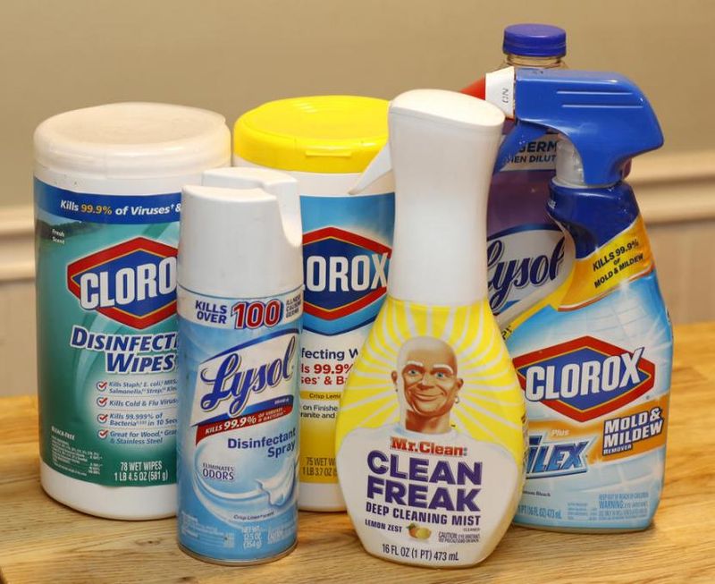 beragam-produk-disinfektan-di-amerika-serikat-pernyataan-presiden-donald_2004251