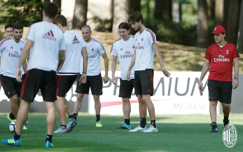 Pemain AC Milan berlatih (acmilan com)