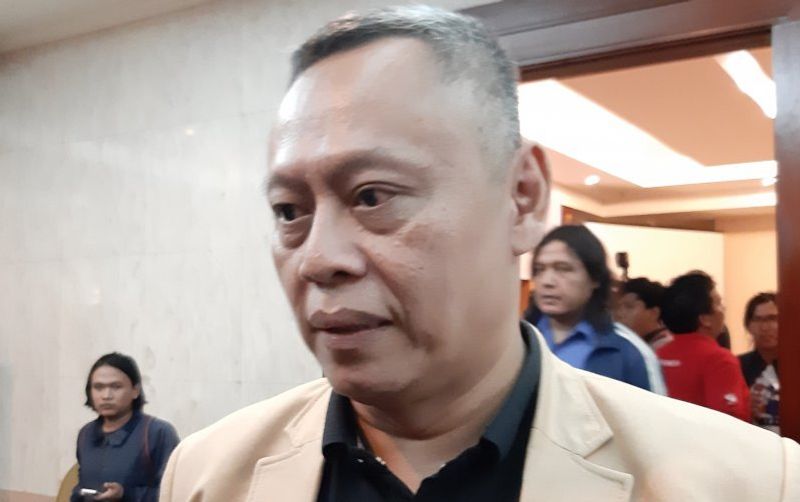 pengamat intelijen