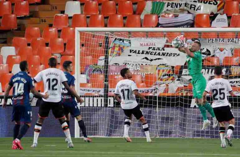 Valencia-Vs-Levante (aeomedia com)