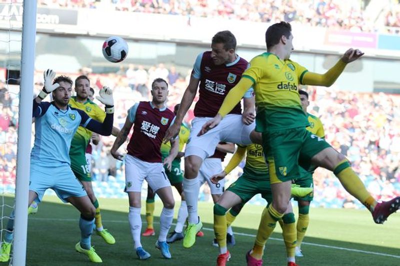 norwich vs burnley (lancs live)