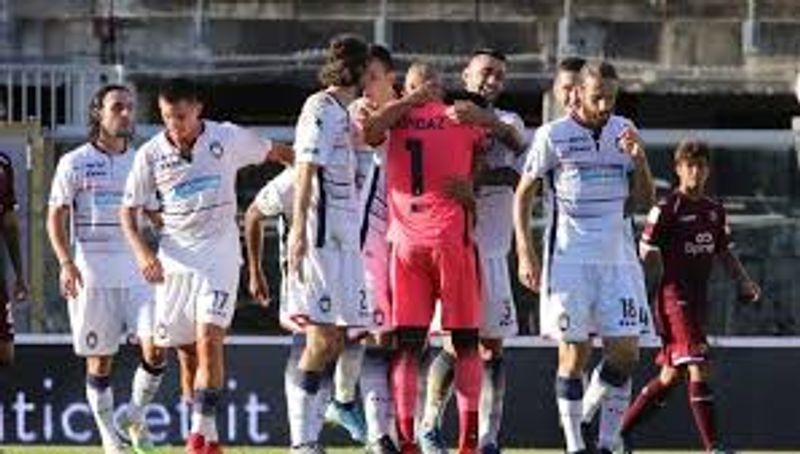 crotone (forzaitalianfootball com)