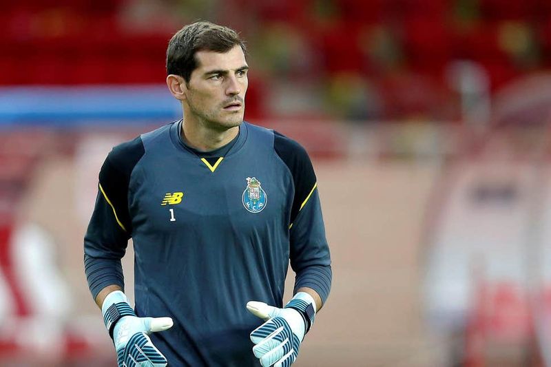 iker casillas (standard co uk)
