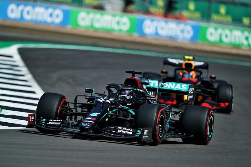 lewis hamilton (mobilinanews)