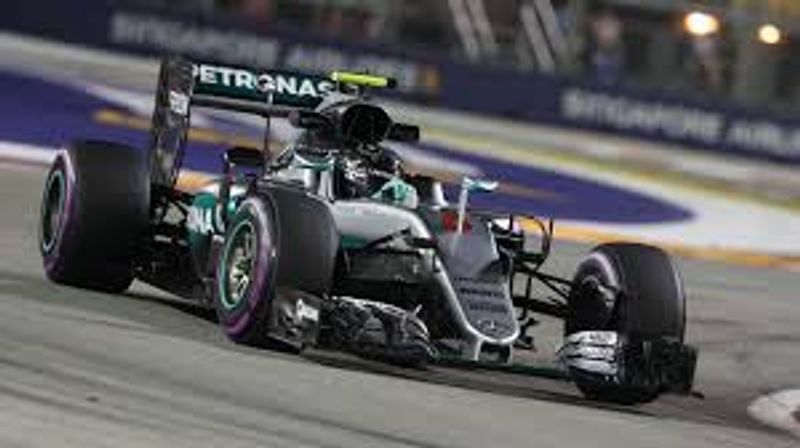 lewis hamilton2