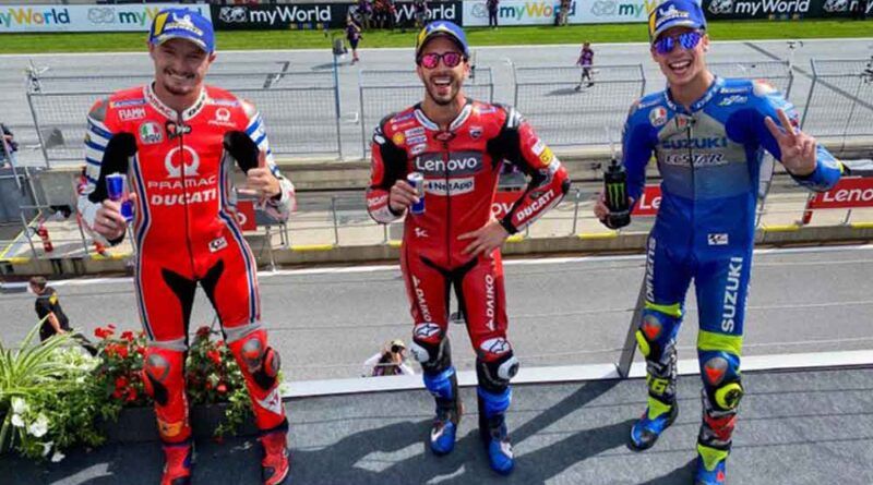 Andrea-Dovizioso (tengah)