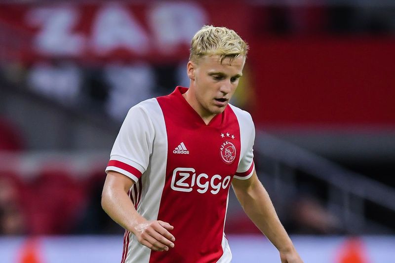 Donny van de Beek (barcablaugranes com)