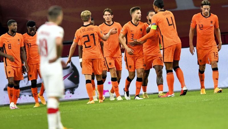 Belanda vs Polandia (polandin com)