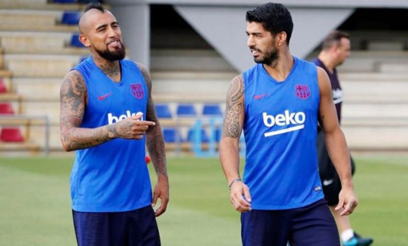arturo vidal-luis suarez (ls88fc)