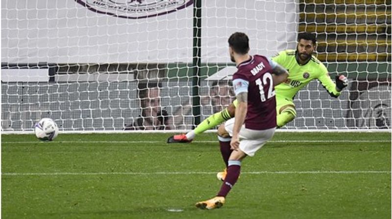 Burnley (burnleyfootballclub com)