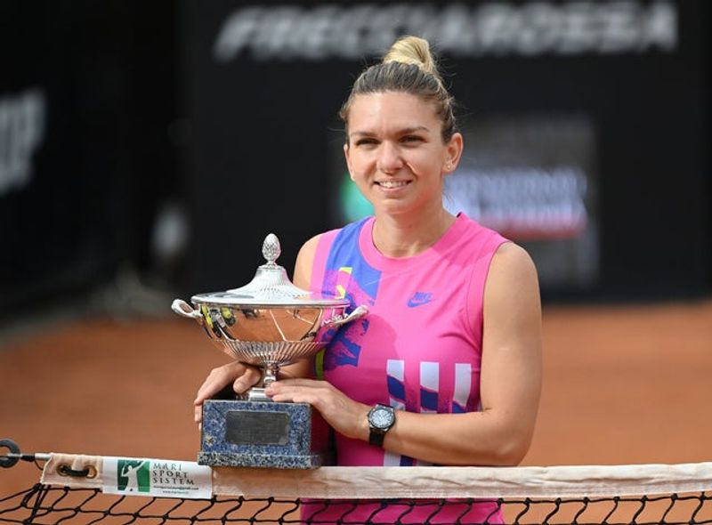 Simona Halep (newschain uk)