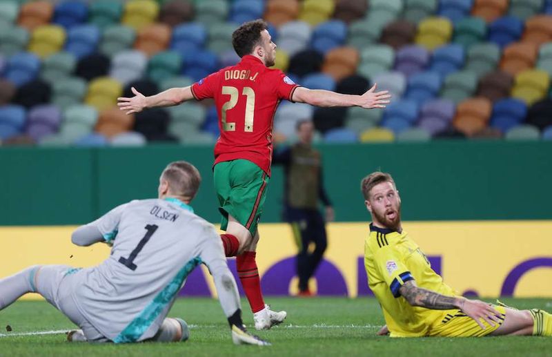 Diogo Jota (givemesports com)