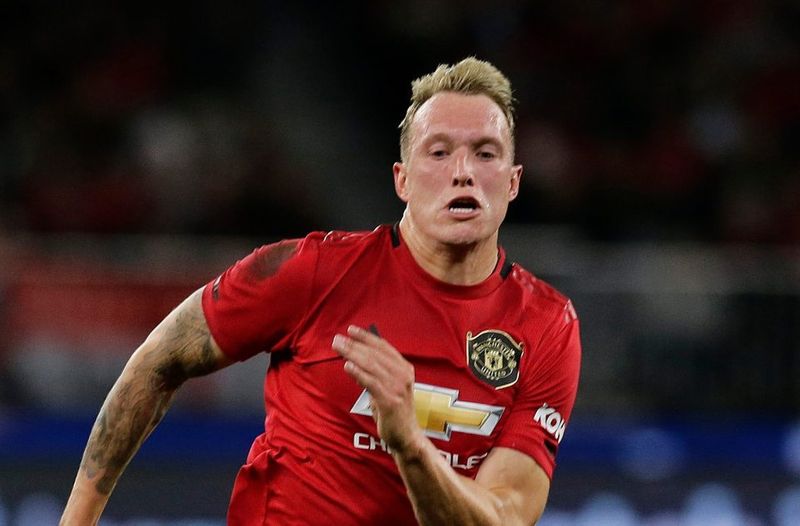 phil jones (talksport)