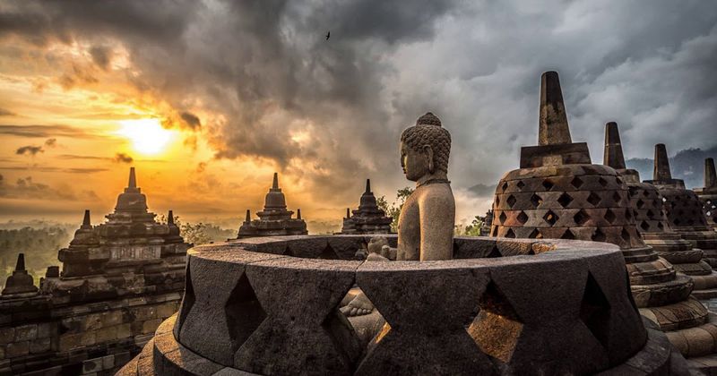 candi-borobudur-2