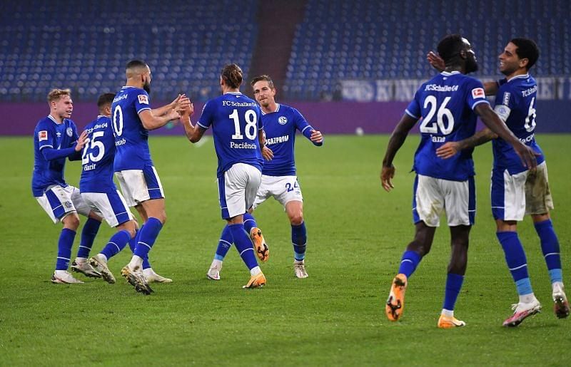 schalke (sportkeeda com)
