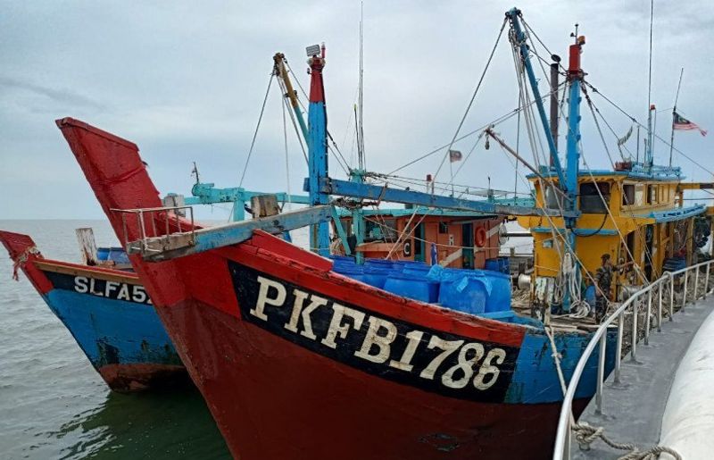 kapal asing