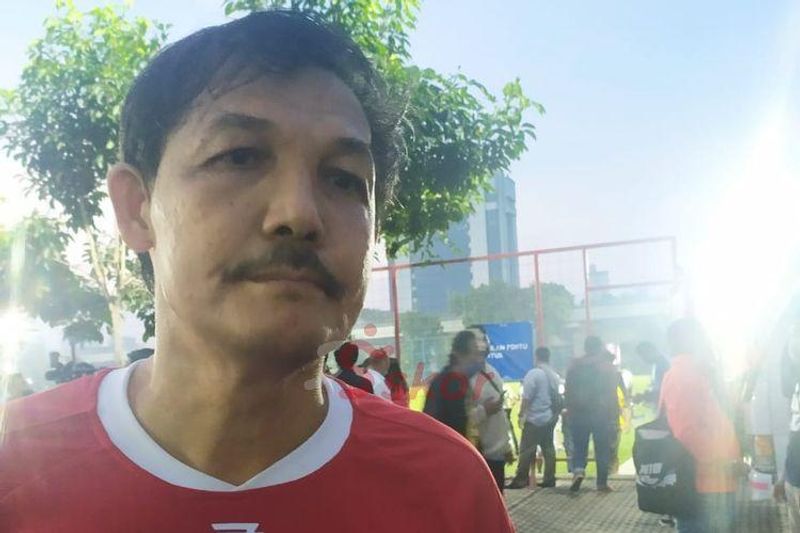 ricky yakobi (kapten id)