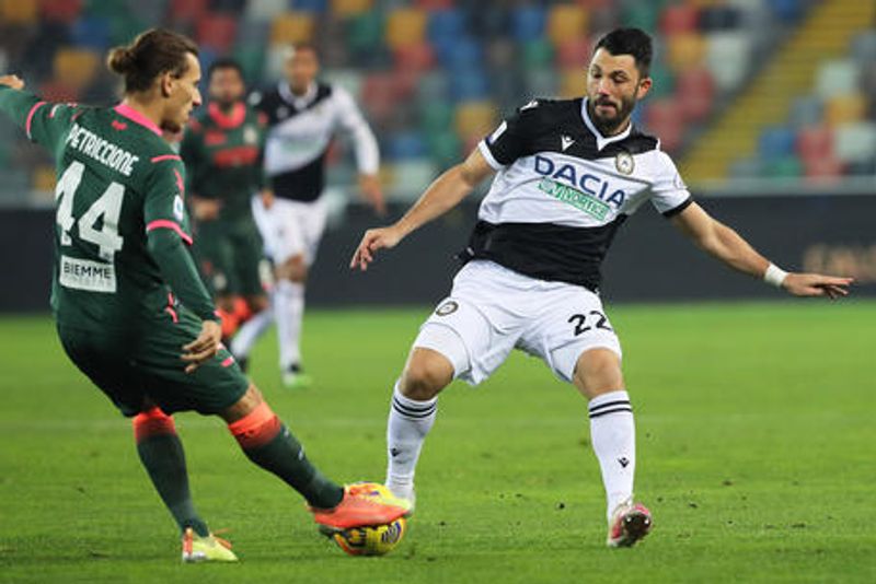 Udinese vs crotone (ansa it)