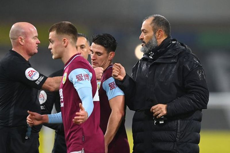 burnley vs wolves (mirror co uk)