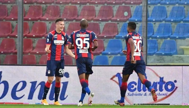 crotone (infnews com)