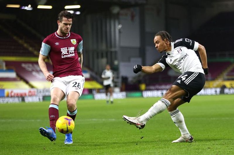 burnley vs fulham (lancs-live)