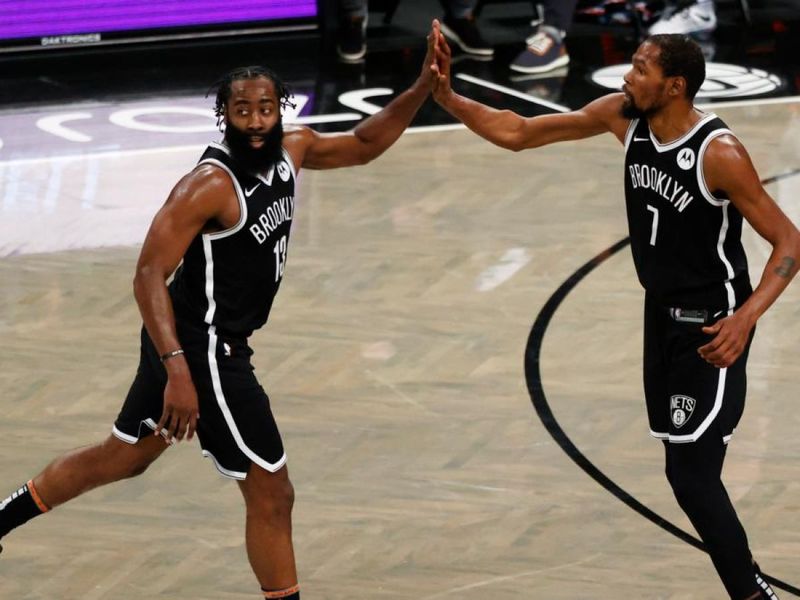 james harden dan kevin durant (irishtimes com)