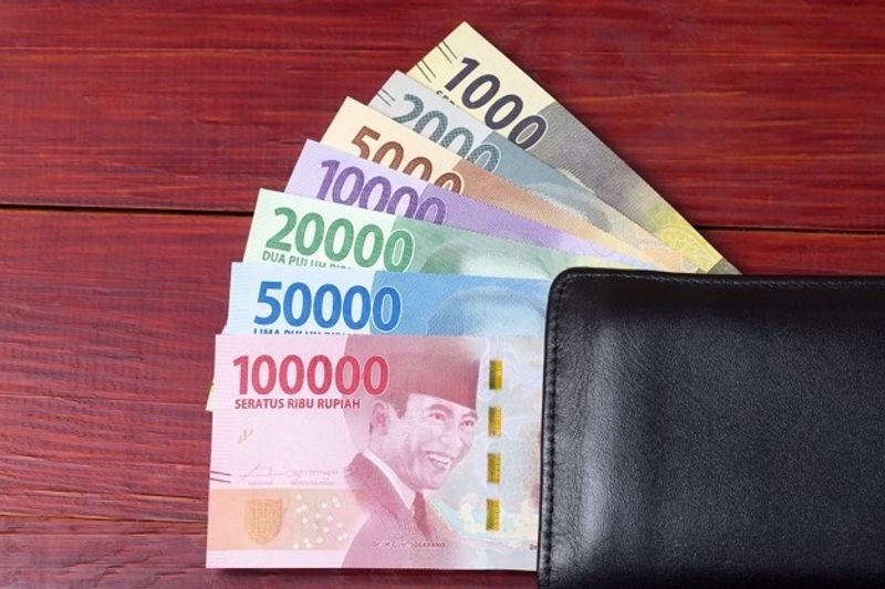10-uang-rupiah