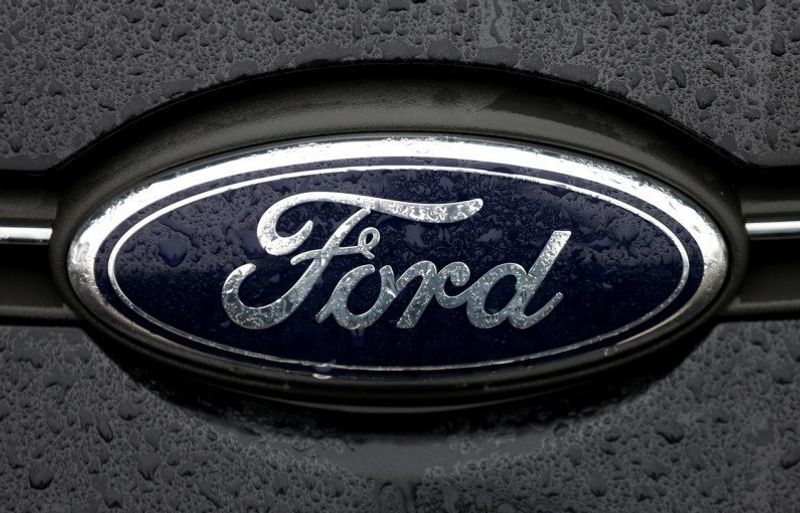 logo-ford-reuters