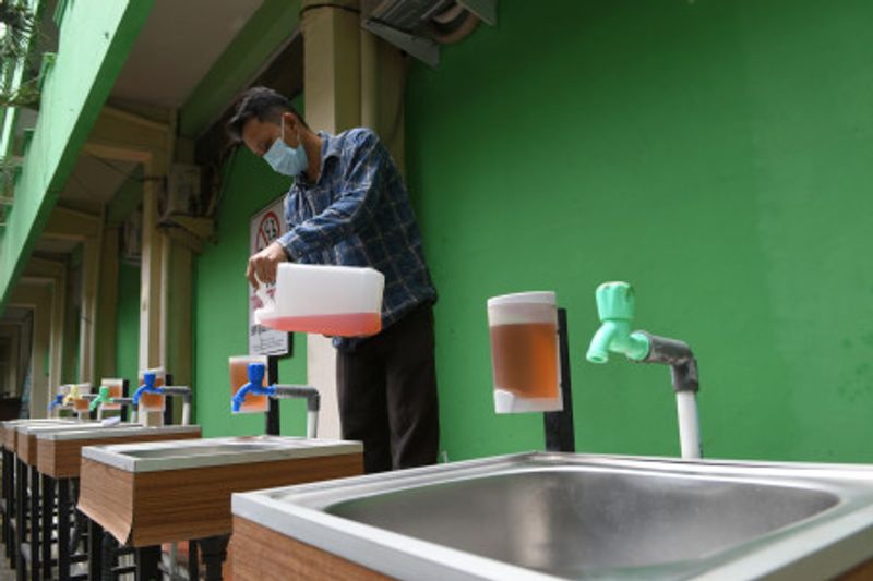 sekolah tatap muka di jakarta