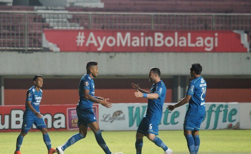 antarafoto-persib-vs-persebaya-110421-afa-4