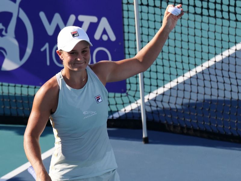 ashleigh barty (si com)