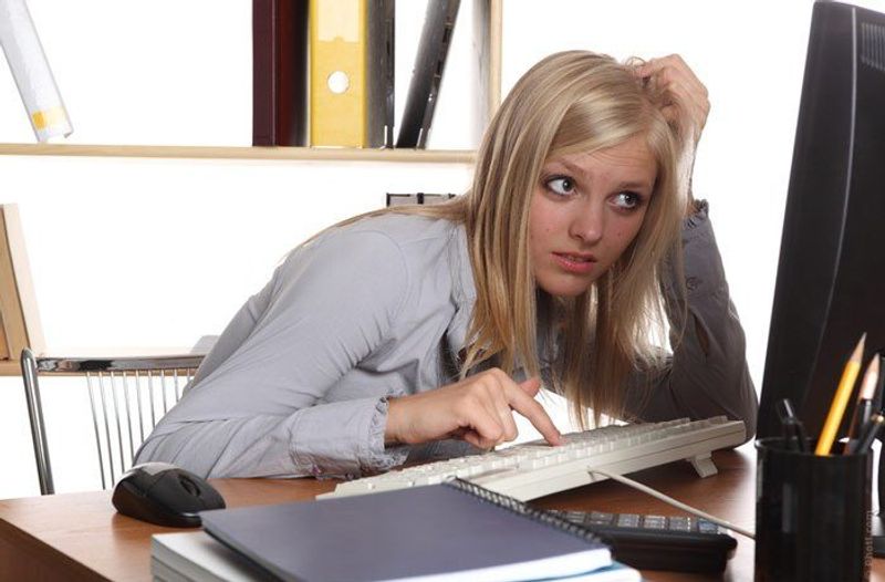 lazy-at-work-700x460