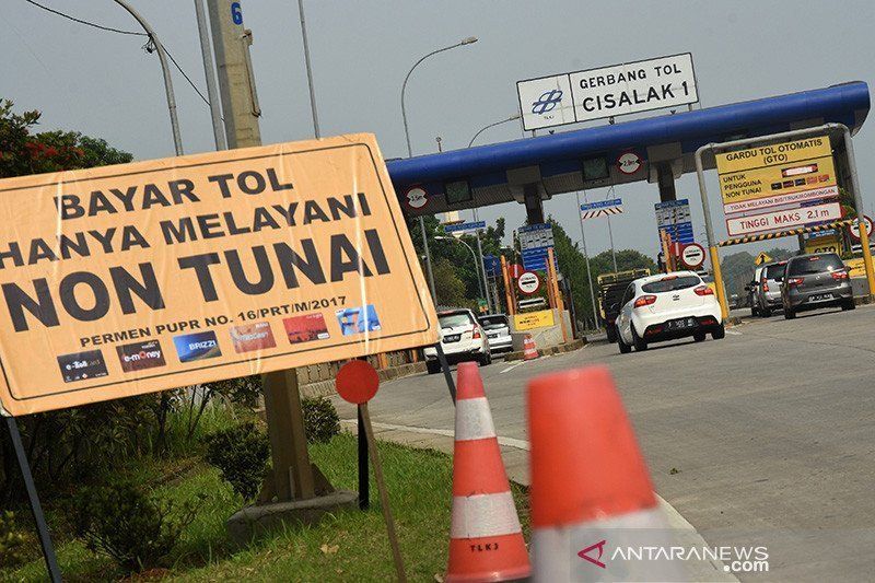 Pemberlakuan-Serentak-Transaksi-Tol-NonTunai-311017-IES-1