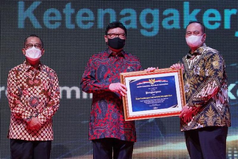 10062021_115443_raih_penghargaan,_pengelolaan_arsip_bpjamsostek_dinilai_memuaska