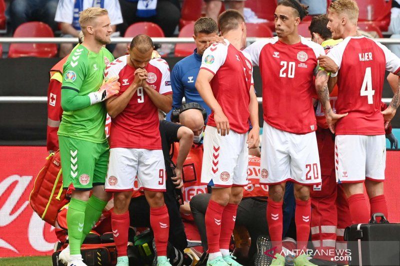 2021-06-12T164909Z_1411321989_UP1EH6C1APWZR_RTRMADP_3_SOCCER-EURO-DNK-FIN-REPORT